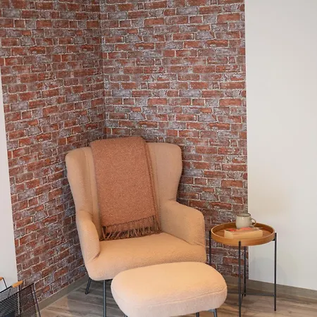 Appartement Mama-apartments - Haus Martina Im Herzen Der Rhoen - 3 Einzelbuchbare Moderne Fuer 2-8 Personen, Terrasse, Balkon, Garten, Und E-bike Keller, Lounge, Freies Wlan, Familienfreundlich