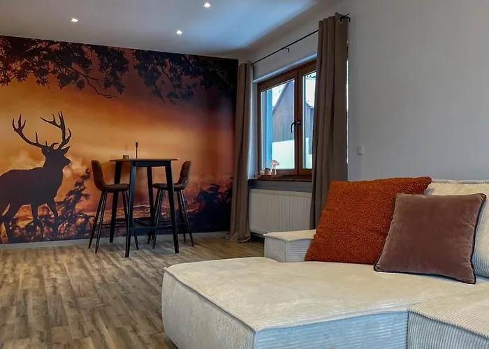 Mama-apartments - Haus Martina Im Herzen Der Rhoen - 3 Einzelbuchbare Moderne Fuer 2-8 Personen, Terrasse, Balkon, Garten, Und E-bike Keller, Lounge, Freies Wlan, Familienfreundlich Apartamento