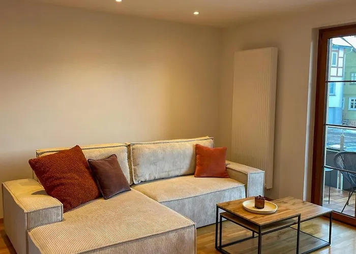 Mama-apartments - Haus Martina Im Herzen Der Rhoen - 3 Einzelbuchbare Moderne Fuer 2-8 Personen, Terrasse, Balkon, Garten, Und E-bike Keller, Lounge, Freies Wlan, Familienfreundlich 아파트