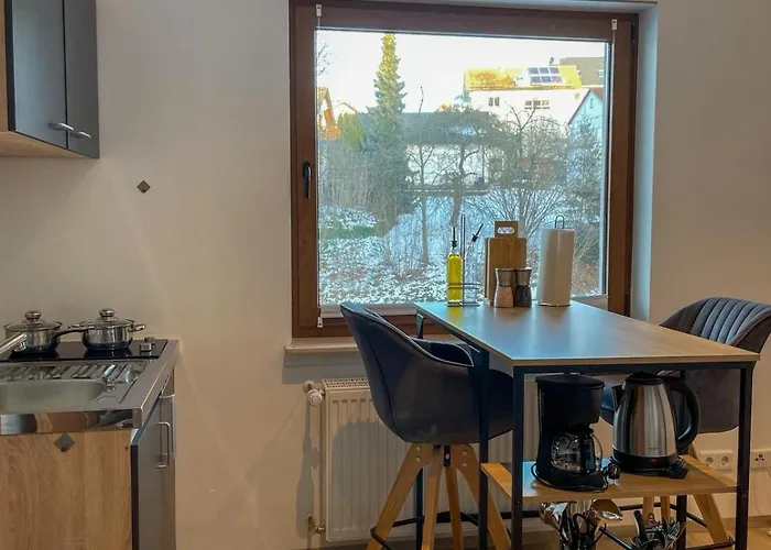 Mama-apartments - Haus Martina Im Herzen Der Rhoen - 3 Einzelbuchbare Moderne Fuer 2-8 Personen, Terrasse, Balkon, Garten, Und E-bike Keller, Lounge, Freies Wlan, Familienfreundlich *