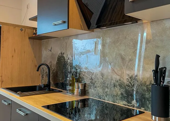 Mama-apartments - Haus Martina Im Herzen Der Rhoen - 3 Einzelbuchbare Moderne Fuer 2-8 Personen, Terrasse, Balkon, Garten, Und E-bike Keller, Lounge, Freies Wlan, Familienfreundlich 포펜하우젠